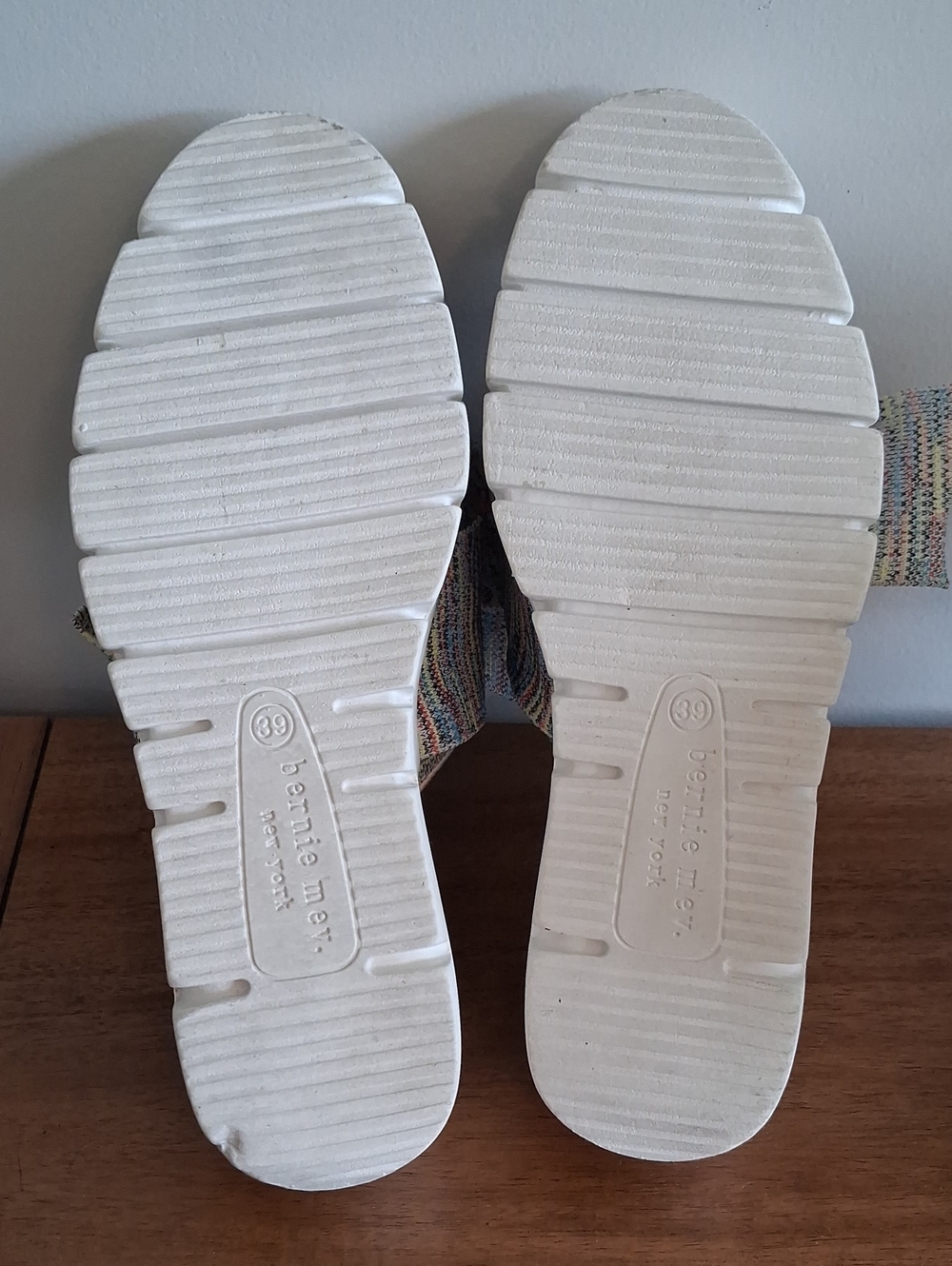 Bernie Mev Venti Freesia Comfort Wedge Sandals ** Size 39 (8 US) - Picture 8 of 11